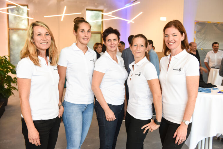 Daniela Auer, Tina Mäser, Alexandra Giesinger, Katharina Linhart, Christina Meusburger