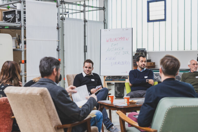 dataroom-oldtimermuseum-hard-impressionen-buero-magma-web (69)