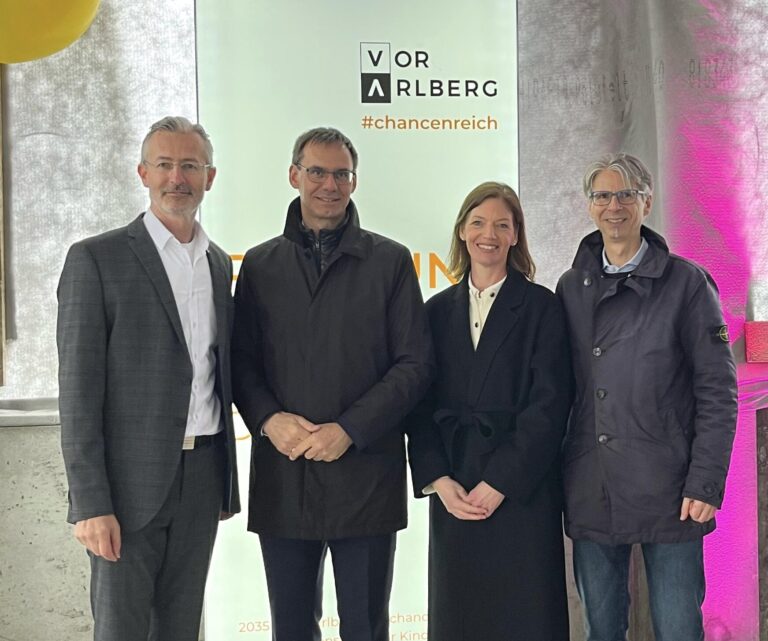 Firstfeier neues Gebäude CAMPUS V